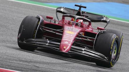 Rot dominiert Orange. Charles Leclerc konnte sich diesmal gegen Max Verstappen durchsetzen.