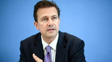 Der ehemalige Sprecher der Bundesregierung, Steffen Seibert, arbeitet nun in Israel.