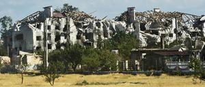 Zerstörte Gebäude in der Stadt Luhansk in der ostukrainischen Region Luhansk.