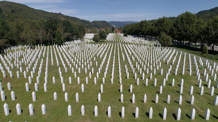 Ein Blick auf das Memorial Center für die Opfer des Völkermords von Srebrenica.