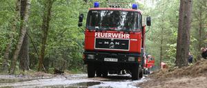 Rund 1000 Kräfte waren seit Ausbruch des Brandes im Einsatz. Eine Fläche von 90 Hektar war von dem Feuer betroffen.