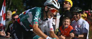 Lennard Kämna aus Deutschland vom Team Bora-Hansgrohe in Aktion.