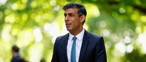Kandidat mit Chancen. Finanzminister Rishi Sunak, dessen Familie aus dem indischen Punjab stammt, hat eine typisch britische Oberschichts-Karriere gemacht.