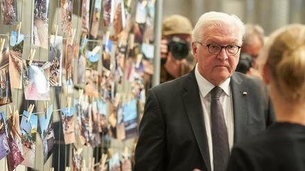 Der Bundespräsident informiert sich ein Jahr nach der Flut über den Stand des Wiederaufbaus.
