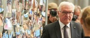 Der Bundespräsident informiert sich ein Jahr nach der Flut über den Stand des Wiederaufbaus.