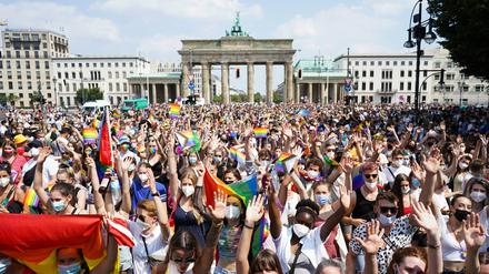Tausende Menschen nahmen im vergangenen Jahr am Christopher Street Day teil. 