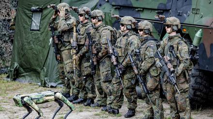 Infanterie der Zukunft: Die Bundeswehr soll modernisiert und aufgerüstet werden.