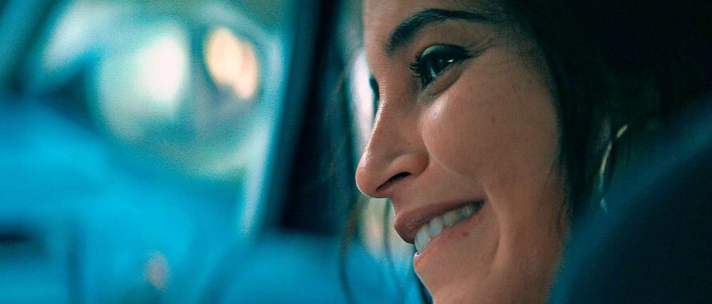 Von der fürsorglichen Ehefrau zur Spaßverderberin: Leïla (Leïla Bekhti) ist von den Ausfällen ihres Mannes zunehmend überfordert.