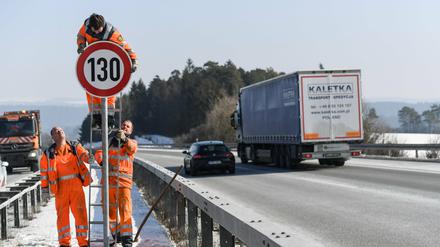 Rund 60 Prozent der Bevölkerung sind für ein Tempolimit von 130 km/h auf Autobahnen wie hier an der A81 in Baden-Württemberg.