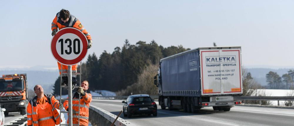 Rund 60 Prozent der Bevölkerung sind für ein Tempolimit von 130 km/h auf Autobahnen wie hier an der A81 in Baden-Württemberg.