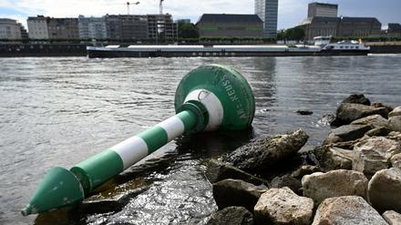 Der Wasserstand der deutschen Flüsse wird weiter weniger werden.