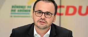 Der Jurist Jan Rebmann ist Vorsitzender der CDU-Fraktion im Brandenburger Landtag. Als Mitglied des Hauptausschusses ist er zudem mit Medienfragen befasst. 