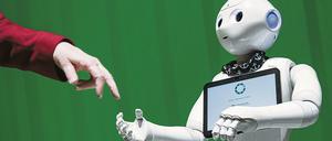 Keine Angst vor Robotern. Am Anfang steht immer der Mensch, der die Maschine programmiert. 