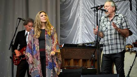 Alison Krauss und Robert Plant beim Citadel Music Festival in Spandau.