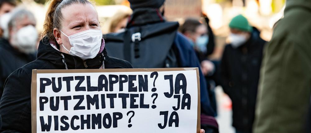 Im vergangenen Herbst demonstrierten Pflegekräfte des landeseigenen Vivantes-Konzerns in Berlin für höhere Löhne.
