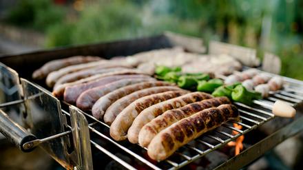 Ob mit Fleisch, vegetarisch oder vegan: Im Sommer wird viel gegrillt.