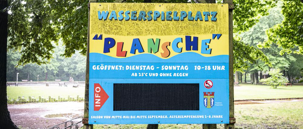 Neuerdings ist hier oben ohne für alle erlaubt: Die „Plansche Plänterwald“ in Treptow-Köpenick. (Archivbild)