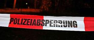 Eine Polizeiabsperrung. (Symbolbild)