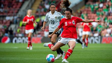Die österreichische Nationalspielerin Barbara Dunst spielt bei Eintracht Frankfurt in der Bundesliga.
