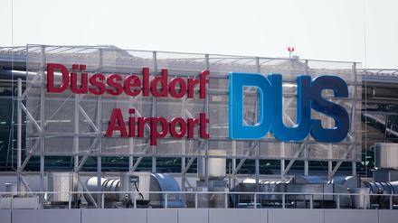 Das Foto zeigt den Blick auf den Flughafen in Düsseldorf. 