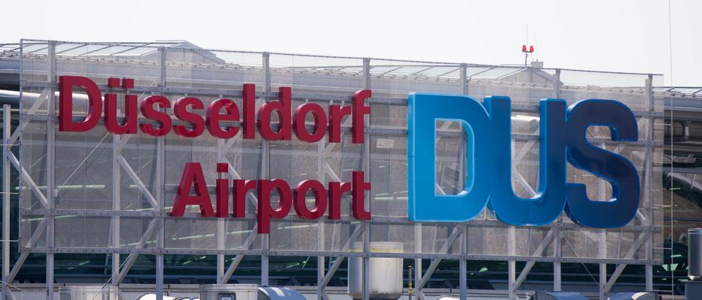 Das Foto zeigt den Blick auf den Flughafen in Düsseldorf.