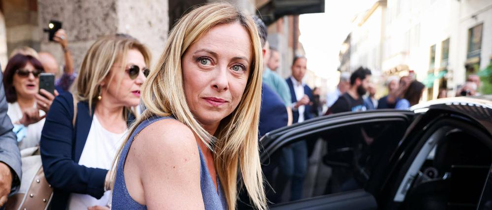 Giorgia Melonis rechtsextreme Partei liegt in den Umfragen weit vorn.