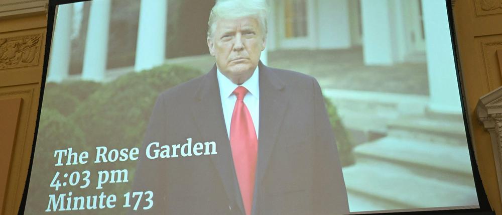 Im Ausschuss wurde das Video gezeigt, in dem sich Donald Trump zu Wort meldete.
