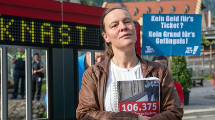 Die Berliner Justizsenatorin Lena Kreck (Die Linke).