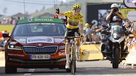 Chapeau. Jonas Vingegaard steht vor dem Gesamtsieg bei der 109. Tour de France.
