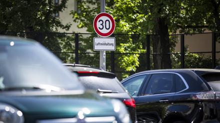 Für bessere Luft. Tempo 30 an mehreren Hauptstraßen sollte die Belastung durch Schadstoffe senken.