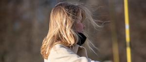 Sie tranken nie heimlich, nie morgens, nicht täglich. Trotzdem war es immer zu viel. Wie drei junge Frauen den Weg aus der Abhängigkeit fanden.