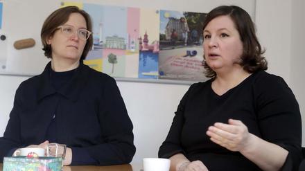 Die Fraktionsvorsitzenden der Grünen im Abgeordnetenhaus Silke Gebel (l.) und Antje Kapek.