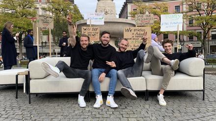 Mietest Du schon? Die vier Frently-Gründer sind Brüder: Daniel, Raphael, Benjamin und Tamino Baumann setzen mit ihrem Konzept auf Nachhaltigkeit.