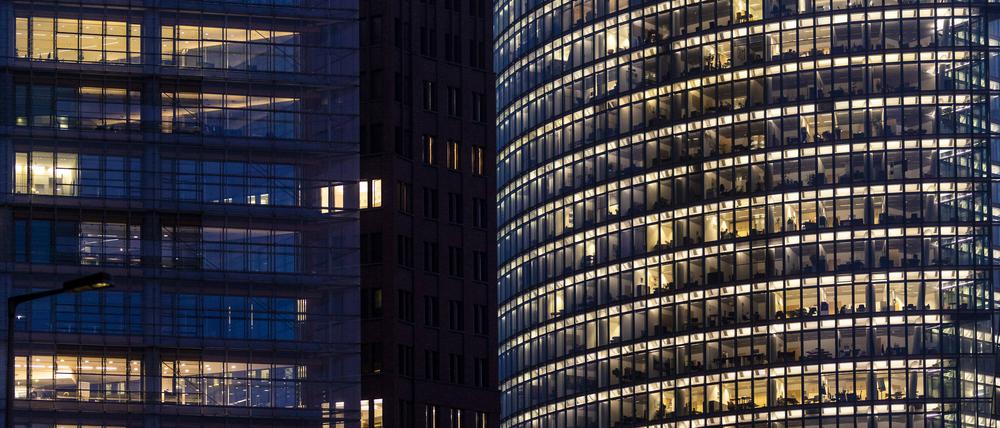 Der Trend zum Homeoffice und E-Commerce trüben die Gewinnerwartungen bei Büroimmobilien.
