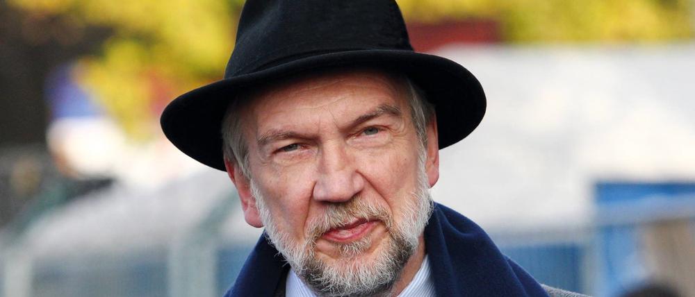 Andreas Wegener, 66, ist Mitbegründer und Sprecher der Arbeitsgemeinschaft Freier Schulen in Berlin (AGFS) und Ko-Vorsitzender des Verbands Deutscher Privatschulen in Berlin-Brandenburg (VDP).  Bis zum Eintritt in den Ruhestand im Jahr 2021 war er Geschäftsführer der Privaten Kant-Schulen.