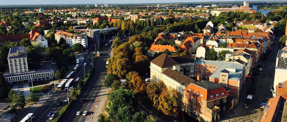 Blick vom Rathaus in die Altstadt von Spandau.