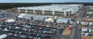 Die Baustelle der Tesla-Autofabrik in Grünheide bei Berlin.