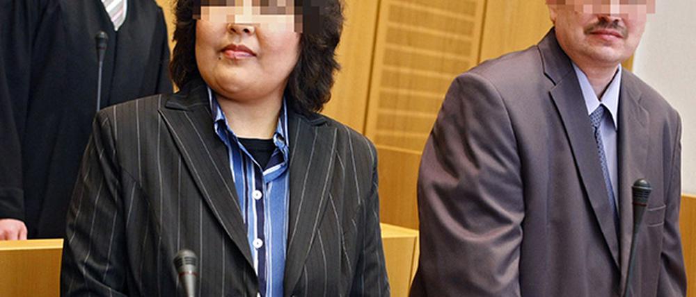 Schlangenmädchen-Prozess beginnt