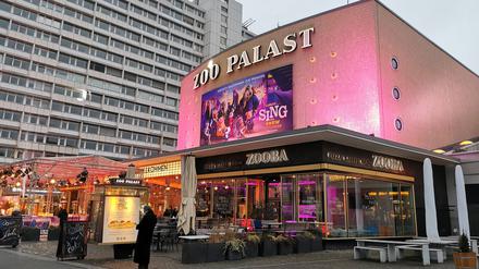 Wer muss draußen bleiben? Der Zoo-Palast, Traditionskino im Berliner Westen.