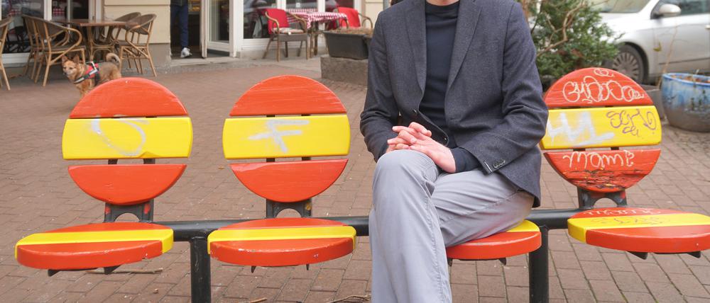 Patrick Sielemann ist Herausgeber des Kurzgeschichten-Magazins „Das Gramm“ aus Berlin.