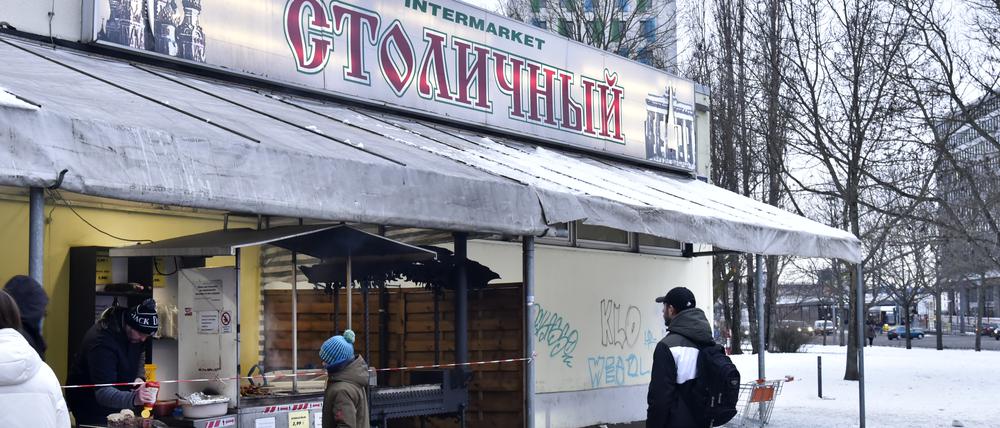 Der russische Supermarkt in der Landsberger Allee.