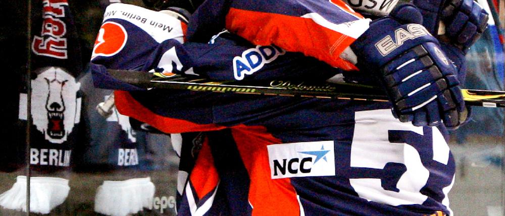 Eishockey Del Playoff 2 7 EHC Eisbaeren Berlin : Hamburg Freezers