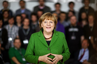 Angela Merkel bei einem Besuch eines Start-up-Unternehmens.
