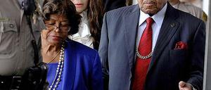 Der Familienpatriarch Joe Jackson fordert Schmerzensgeld in nicht näher genannter Höhe.