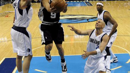 Mavericks gewinnen drittes Spiel gegen Spurs