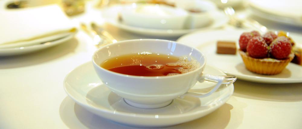 Tea Time im Regent Berlin.