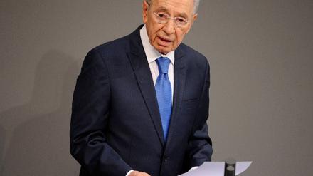 Peres