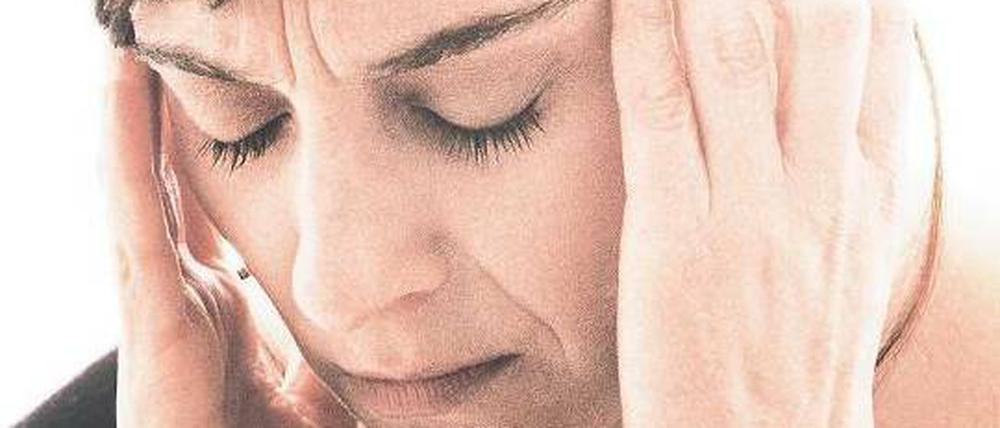 Quälgeist. Tinnitus bedeutet, ein Geräusch zu hören, für das es keine äußere Quelle gibt. In Verhaltenstherapien können Betroffene lernen, ihre Hörwahrnehmung zu ändern. 