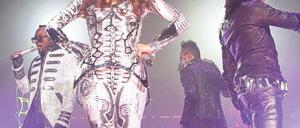 Vier aus der Zukunft. Die Black Eyed Peas in der O2-World. 