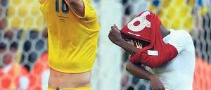 Den Streit abstreifen. Nach dem Wettkampf werden Trikots getauscht. Foto: ddp